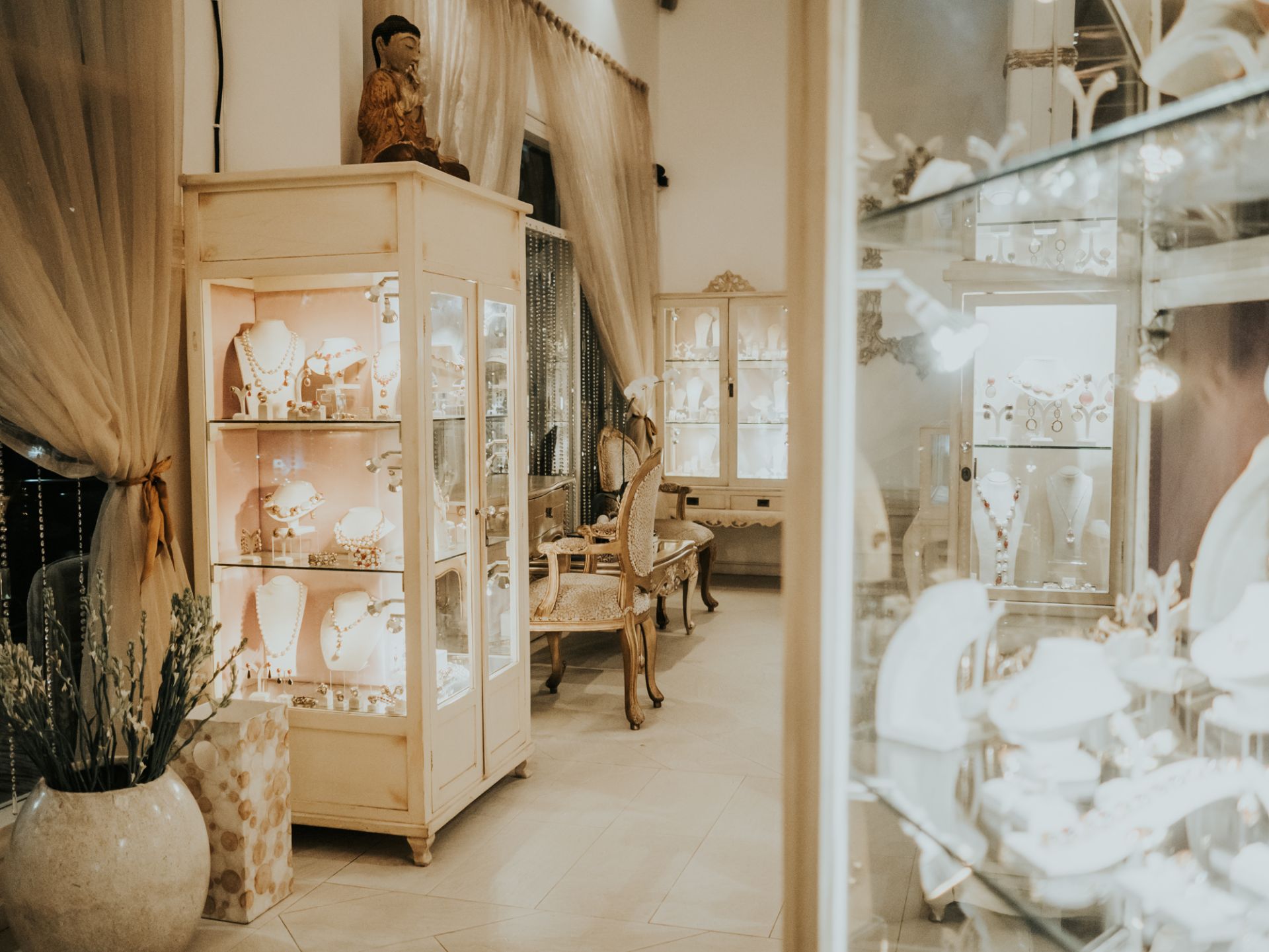 Jemme Jewellery boutique in Seminyak Bali